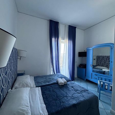 Hotel Belvedere E Tre Re كابري المظهر الخارجي الصورة