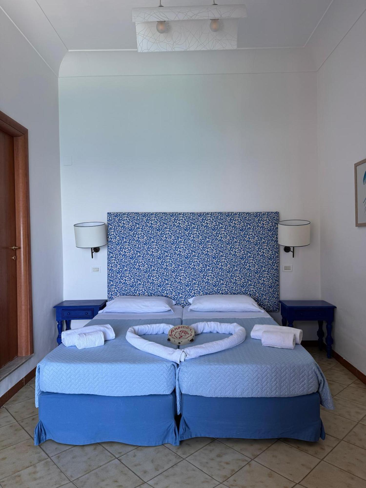 Hotel Belvedere E Tre Re كابري المظهر الخارجي الصورة