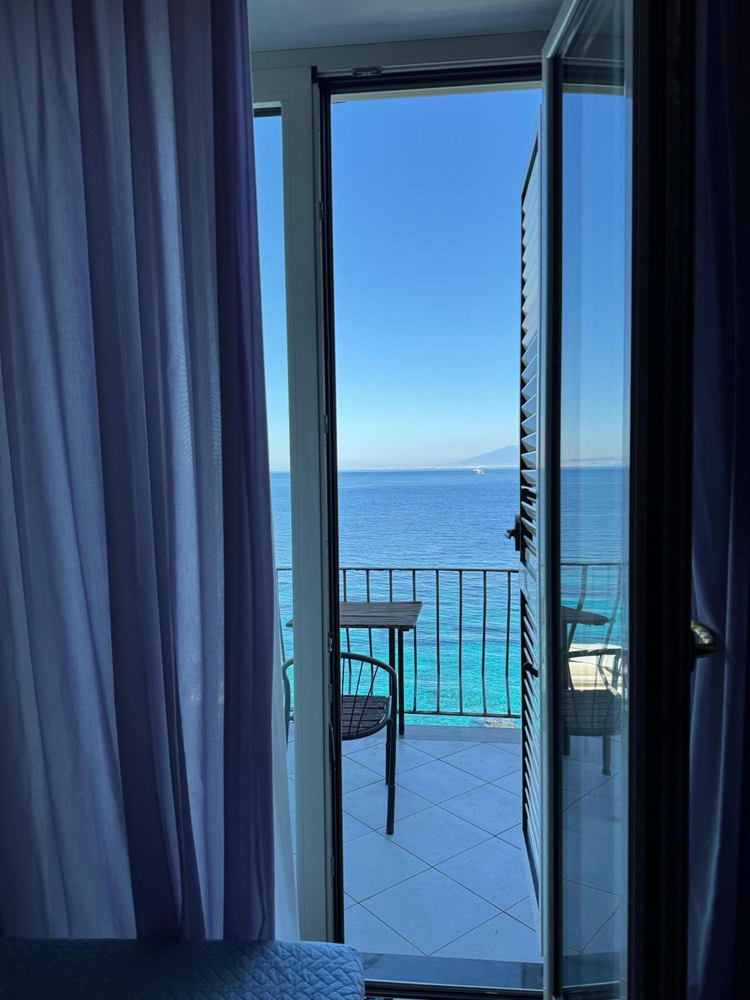 Hotel Belvedere E Tre Re كابري المظهر الخارجي الصورة